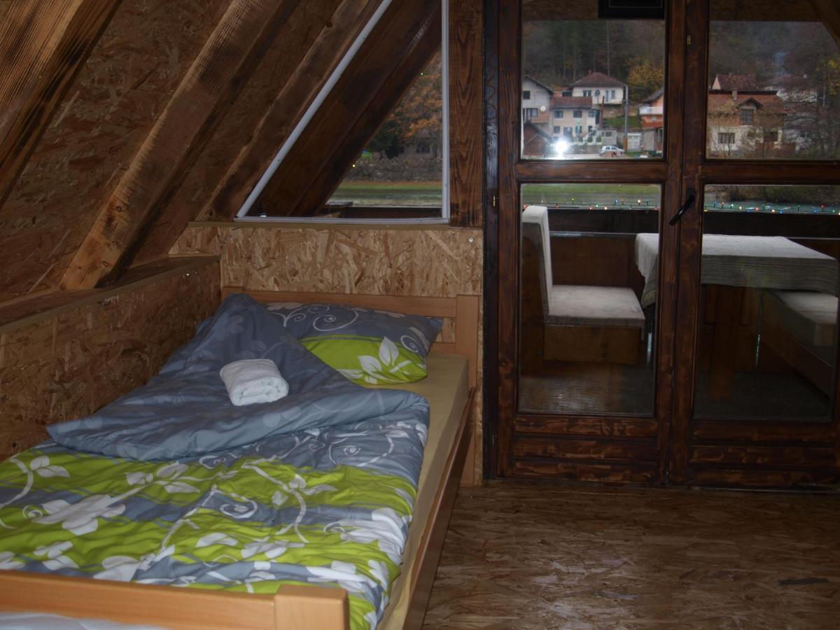 Ferienwohnung Alfa Kulen Vakuf Exterior foto