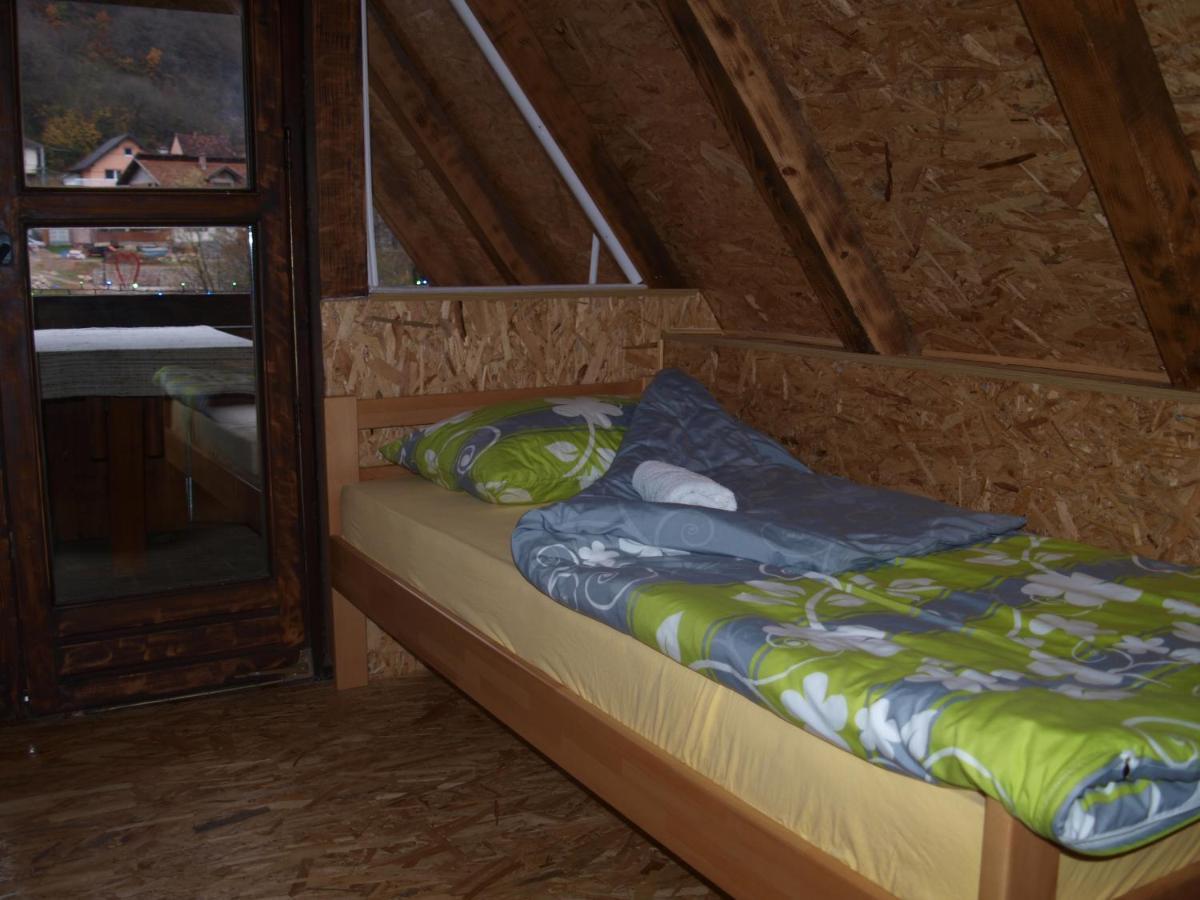 Ferienwohnung Alfa Kulen Vakuf Exterior foto